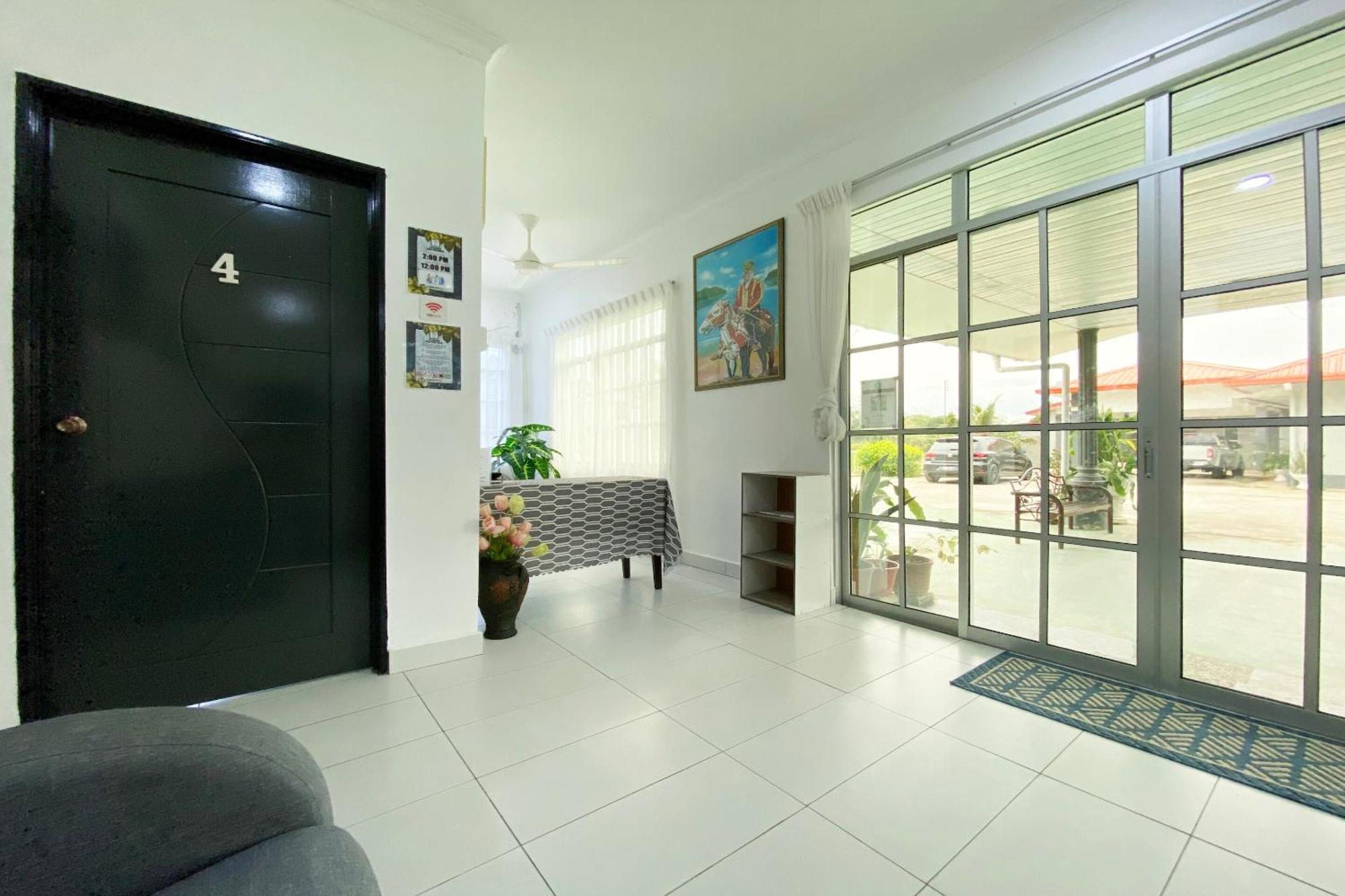 Oyo Home 90230 Dh Residence Kota Belud Exterior foto