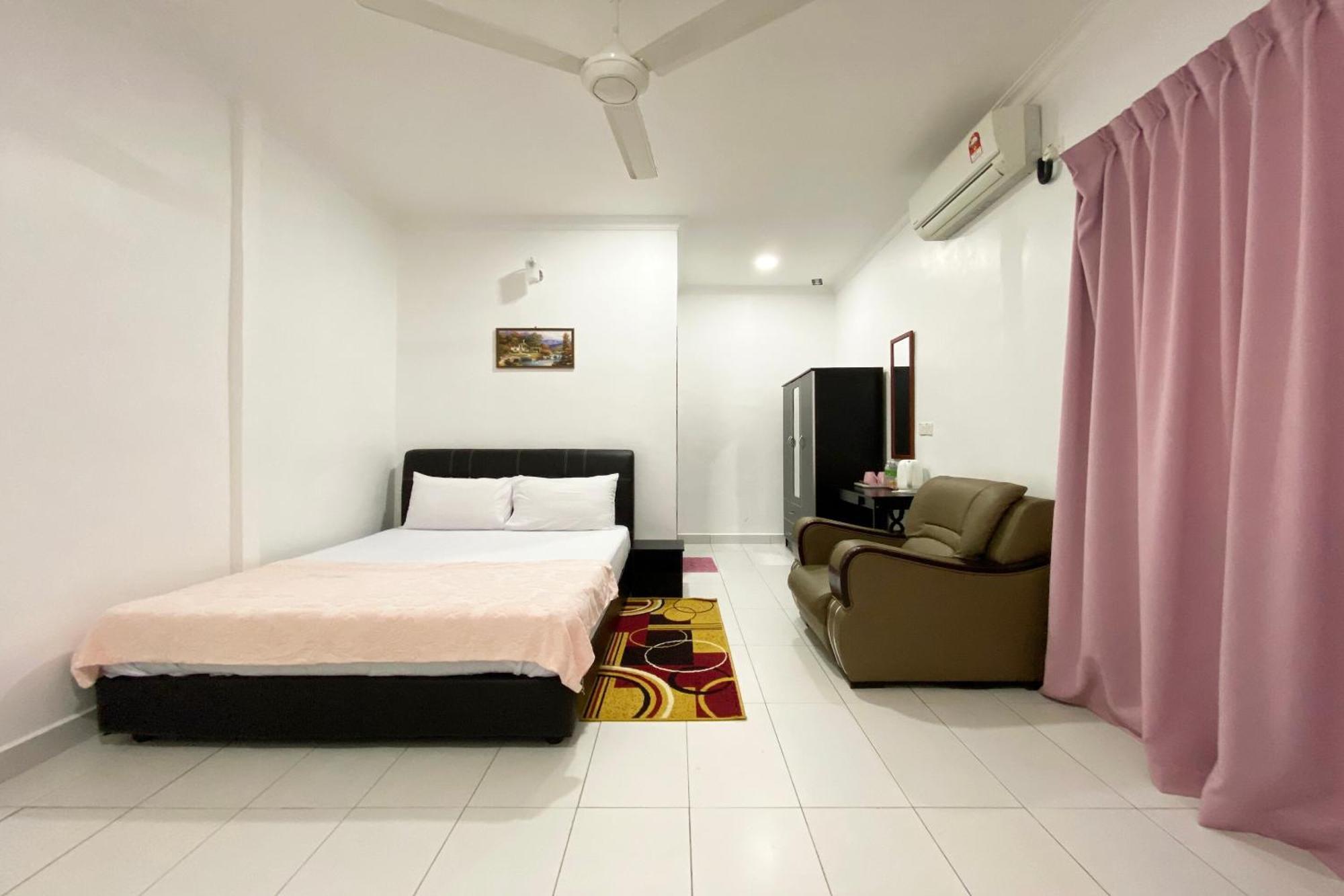 Oyo Home 90230 Dh Residence Kota Belud Exterior foto