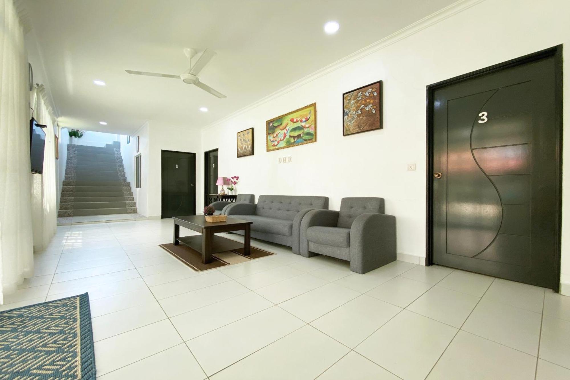 Oyo Home 90230 Dh Residence Kota Belud Exterior foto